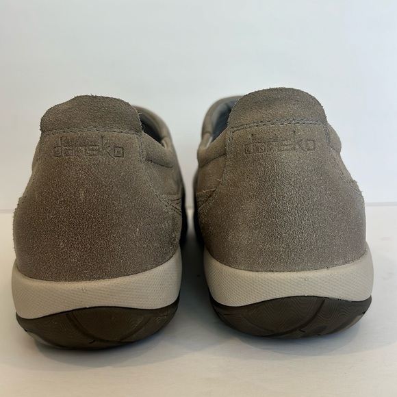 Dansko Patti Women’s Suede Slip on - Picture 4 of 9